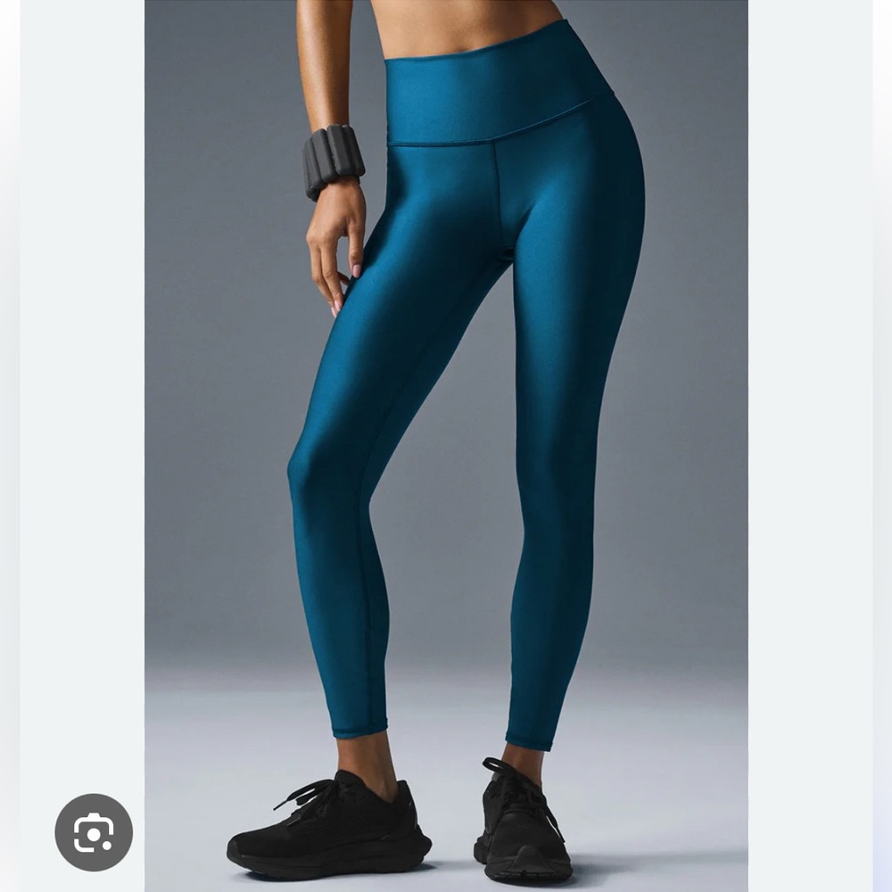 Alo Yoga 7/8 High-Waist Airlift Leggings (Size XS)